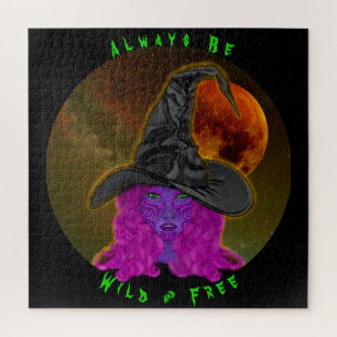 Sei immer wild und frei - Lila Halloween Hexe 