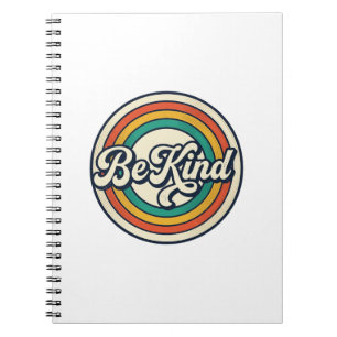 Sei nett Retro-Regenbogen Vintage-Shirt-Design_2 Notizblock