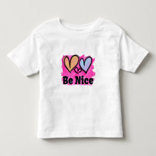 Sei nett Wasserfarben-Herzen Kleinkind T-shirt