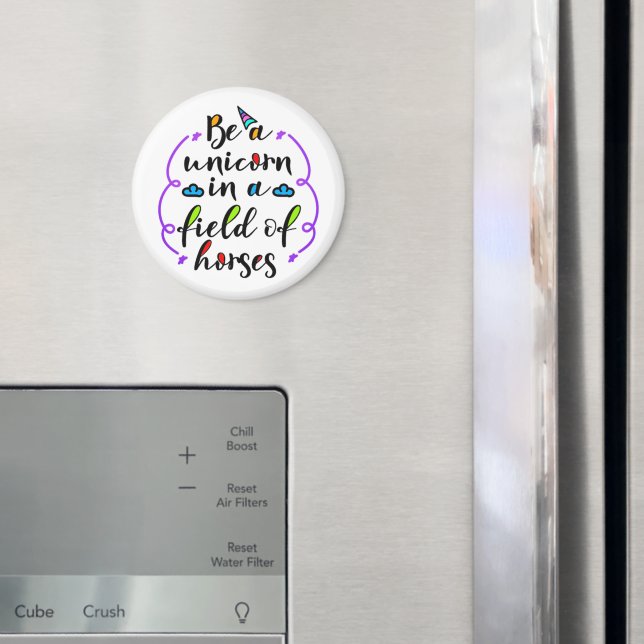 Seien Sie ein Einhorn in einem Feld der Pferde Typ Magnet (In Situ (Kühlschrank))