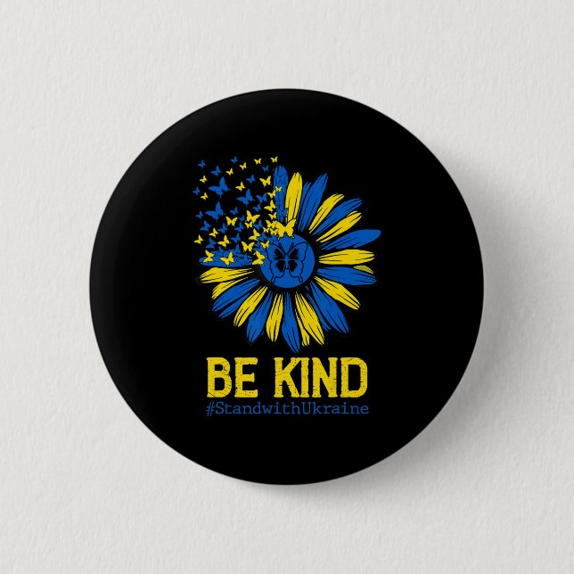 Seien Sie freundlich Ukraine stehen mit der Ukrain Button (Vorderseite)
