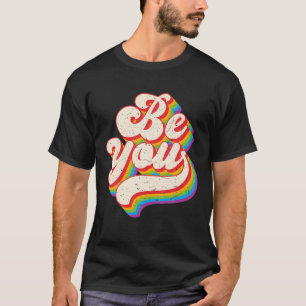 Seien Sie LGBT Ihr Stolz Monat Rainbow Graphic Gay T-Shirt