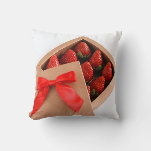 Seien Sie mein Valentine Strawberry Red Bogen Box Kissen (Vorderseite)