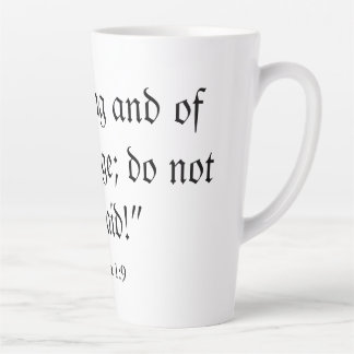 Seien Sie mutig, die Tasse der Weißen Latte