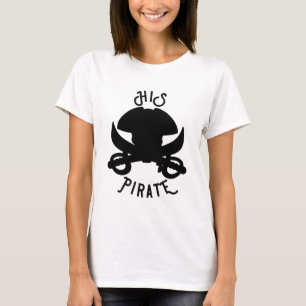 Sein Pirat Schwarzes Kreuzbein-Schädel und Schwert T-Shirt