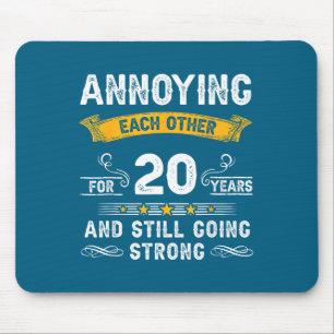 Seit Jahren stören sie sich gegenseitig 20 20. Mousepad
