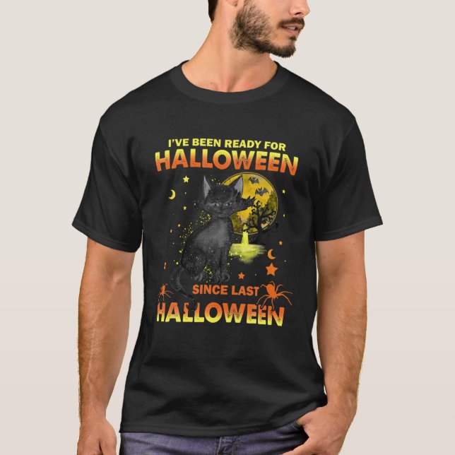 Seit letztem Halloween bin ich zu Halloween fertig T-Shirt (Vorderseite)
