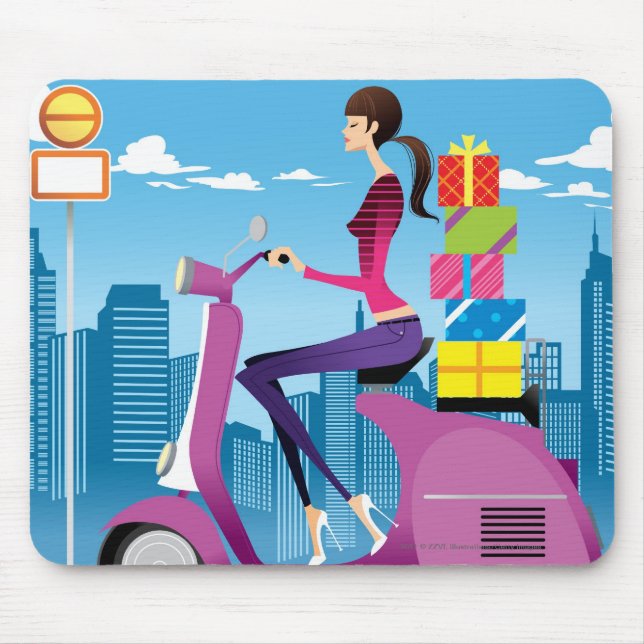 Seitenansicht der Frau mit Geschenken auf Roller Mousepad (Vorne)