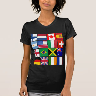 Seize drapeaux de beaucoup de T-shirts de nations,