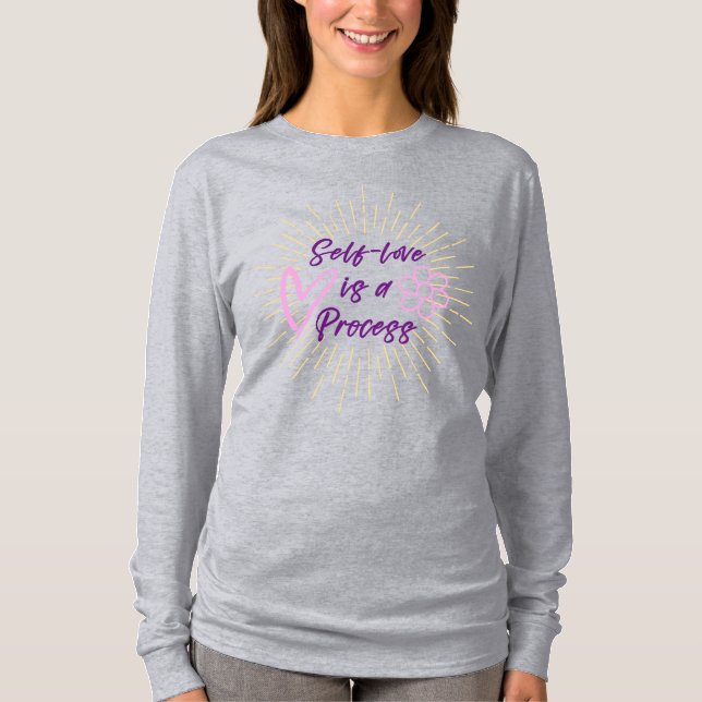 Selbst-Liebe ist ein Prozess-Lila Langschläfer-T - T-Shirt (Vorderseite)