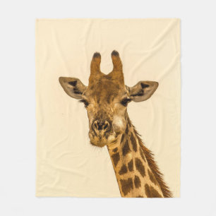 SELEKTIVE FOKUSFOTOGRAFIE VON GIRAFFE FLEECEDECKE