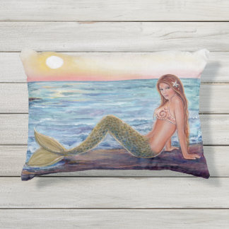 Selene sirène dans le lever du soleil coussins déc
