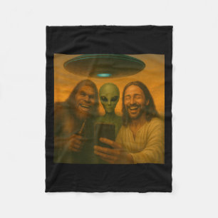 Selfie Bigfoot Jesus Alien - Cryptid Funny Sasquas Fleecedecke