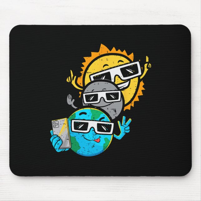 Selfie Earth Moon Sun Chaser Total Solar Eclipse 2 Mousepad (Vorne)