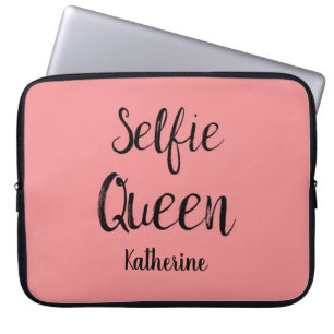 Selfie Königin-Namen-personalisierte korallenrote Laptopschutzhülle