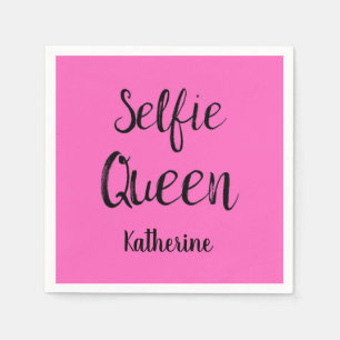 Selfie Königin-Namen-personalisiertes pinkfarbenes Serviette