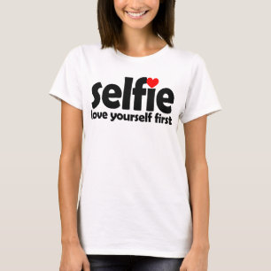 Selfie T - Shirt