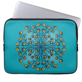 Seltsamer Horror Kreatur Goth Fantasy Art mit Auge Laptopschutzhülle