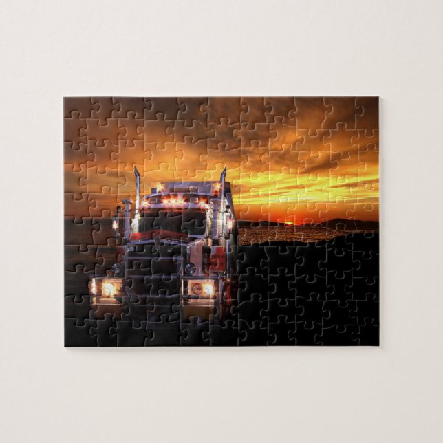 Semi Truck bei Sunset (Horizontal)