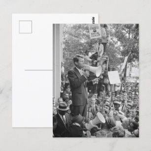 Sen. Robert Kennedy Campaigning für US-Präsident Postkarte