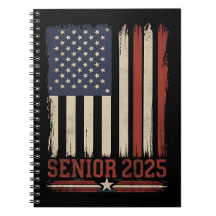 Senior 2025 Amerikanische Flagge USA Abschlussjahr Notizblock