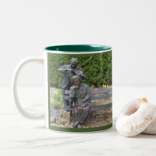 Senioren Couple Serenade Botanischer Garten Zweifarbige Tasse