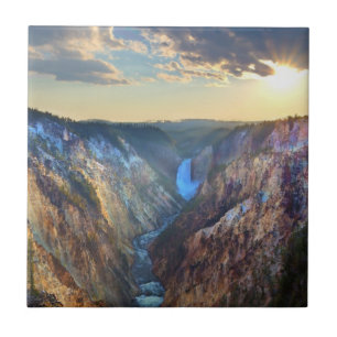 Senken Sie Fälle vom Punkt des Künstlers Fliese