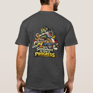 Sensei’s Vorräte Irgendwo Hier Drin Ist Fortschrit T-Shirt