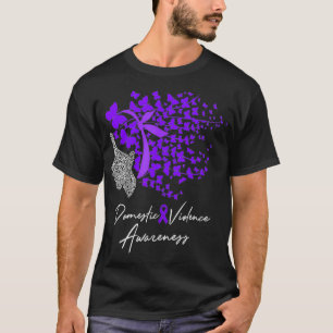 Sensibilisierung für häusliche Gewalt gibt Lila T-Shirt