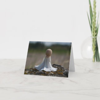 Sensueel gehuld poppetje in een bloemen jurkje. dankeskarte