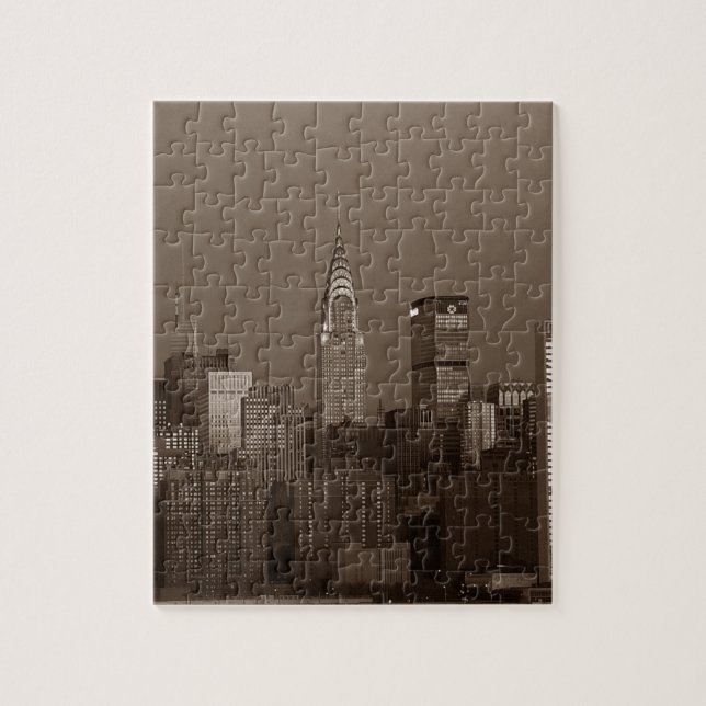 Sepia New York City Skyline (Vertikal)