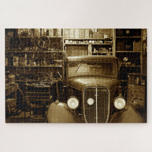 Sepia-Oldtimer in der Werkstatt