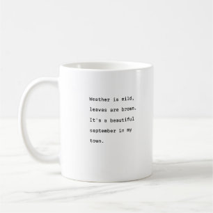 Septembre typographie de tasse de café temps poéti