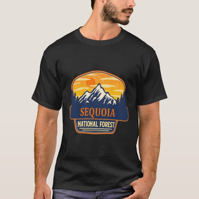 Sequoia National Forest � Geheimnisse der Wildnis T-Shirt (Vorderseite)