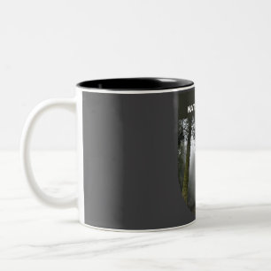 Sequoia National Park - Misty Spring Zweifarbige Tasse