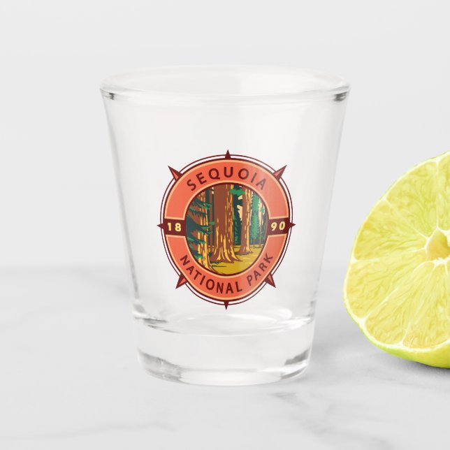 Sequoia Nationalpark Retro Kompass Emblem Schnapsglas (Vorderseite)