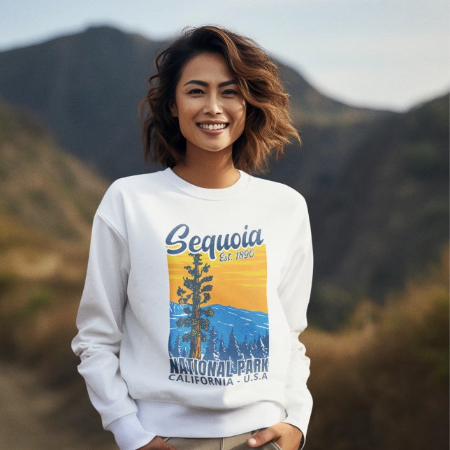 Sequoia Trees California Wilderness Landscape Sweatshirt (Von Creator hochgeladen)