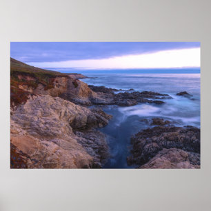 Serene California Coastline bei Twilight Poster