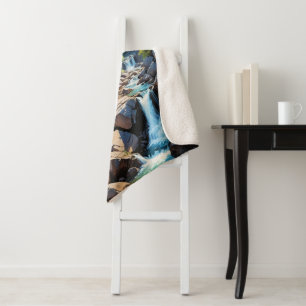 Serene Mountain Waterfall Landschaft Sherpadecke
