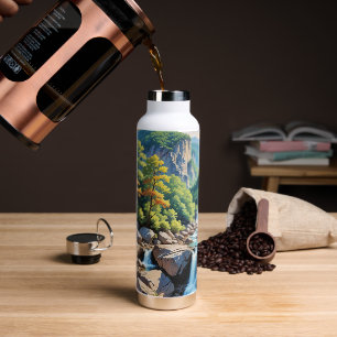 Serene Mountain Waterfall Landschaft Trinkflasche