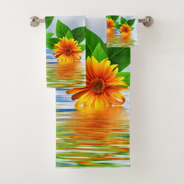Serene Peaceful Ocean Water Flower Cloud Art Scène (En situation)