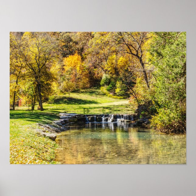 Serene Szene an der Dogwood-Bucht Poster (Vorne)
