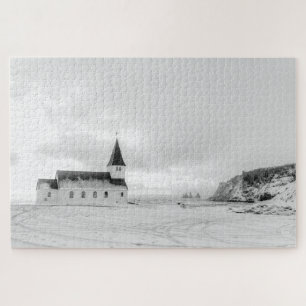 Serene Vík i Myrdal Church