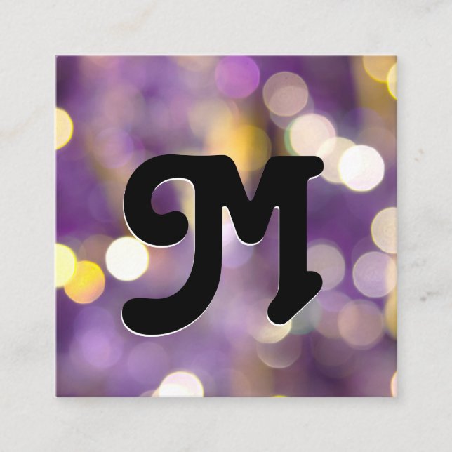 Serif Monogramm | Lila Bokeh Quadratische Visitenkarte (Vorderseite)