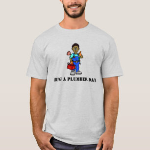 Serrez un T-shirt Jour de plombier avec du plombie
