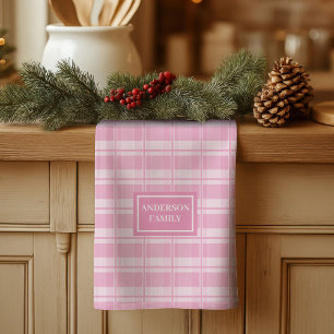Serviette à nom personnalisé rose clair accent min