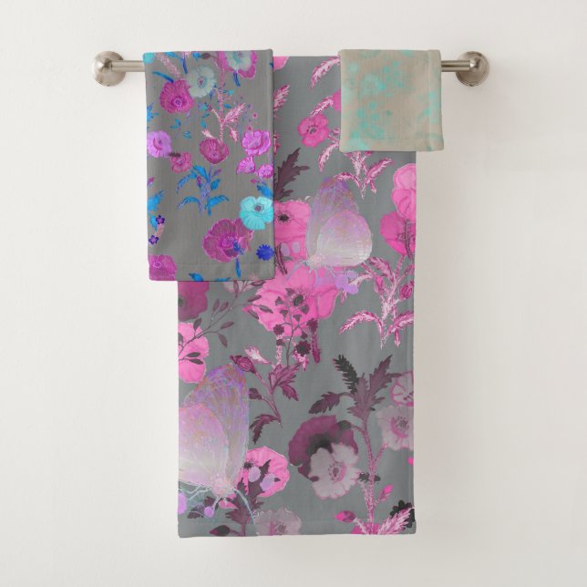 Serviette de bain lavée à l'impression de fleurs i (En situation)