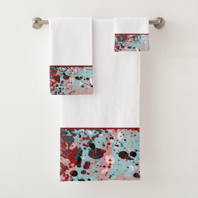 Serviette de bain rouge et turquoise (En situation)