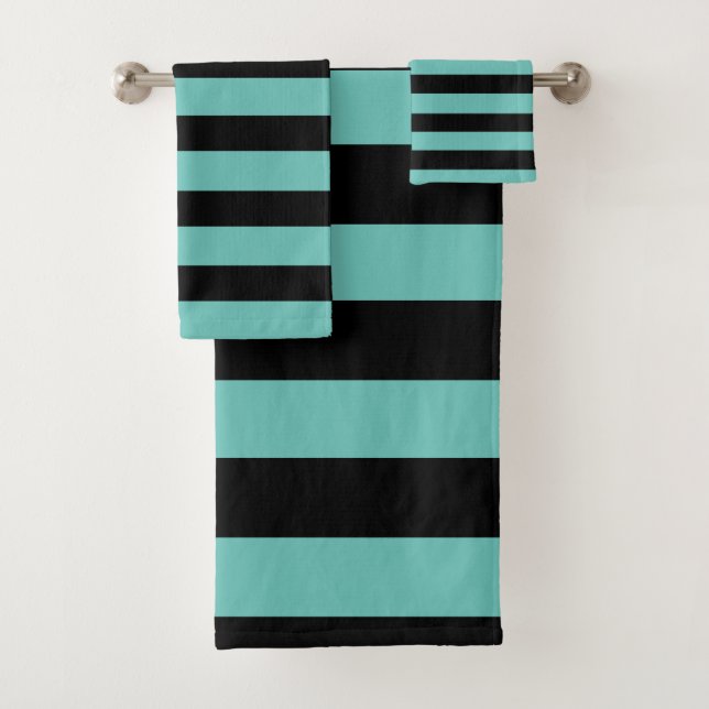 Serviette de bain turquoise et noire à rayures Sir (En situation)