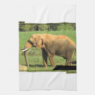 Serviette de cuisine asiatique d'éléphants
